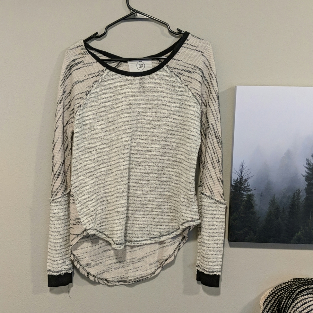 Sloan Rouge asymmetrical knit sweater Size medium